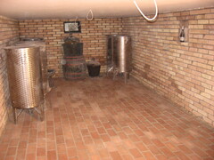 galleryImage
