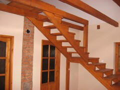 galleryImage