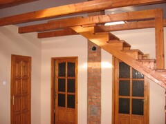galleryImage
