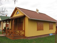galleryImage