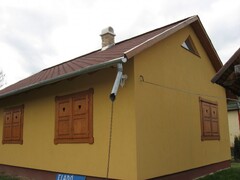 galleryImage