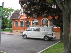 galleryImage