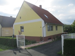 galleryImage