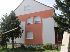 galleryImage
