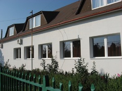 galleryImage